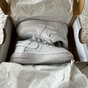Nike Airforce Kids Size 5